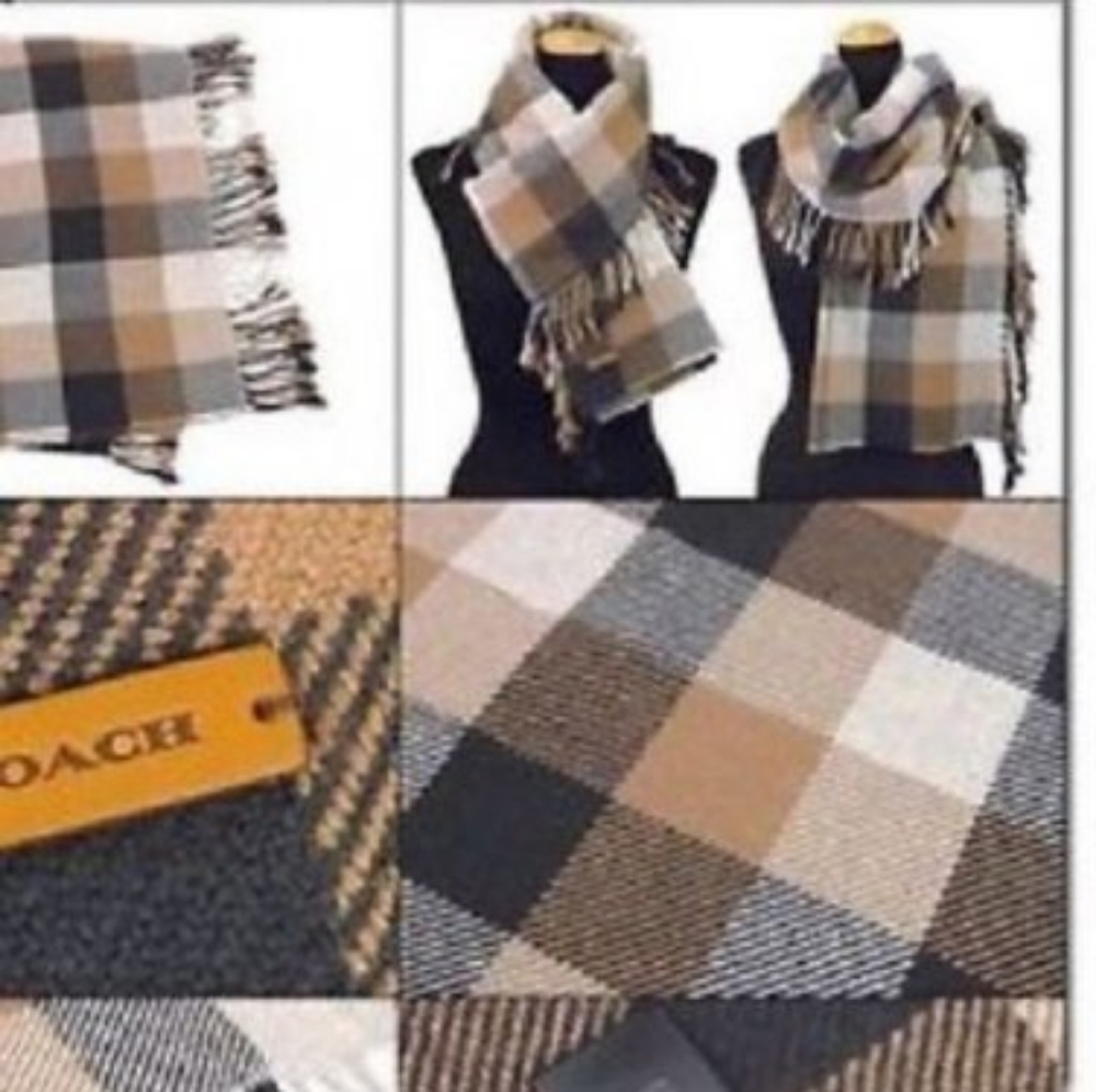 Coach NWT square fringy scarf